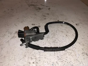 Mazda K5T4659 6 Estate (GH) 2010 Valve magnétique