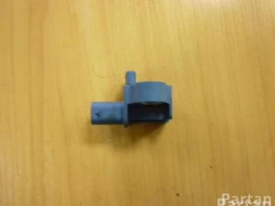 Volkswagen 5K0 959 351 A / 5K0959351A JETTA IV (162, 163) 2012 Capteur d'impact (systèmes d'airbag) - Image 1