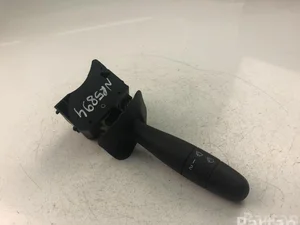 Renault 8200379529 KANGOO (KC0/1_) 2002 Dźwignia kolumny kierowniczej (przycisk wielofunkcyjny)