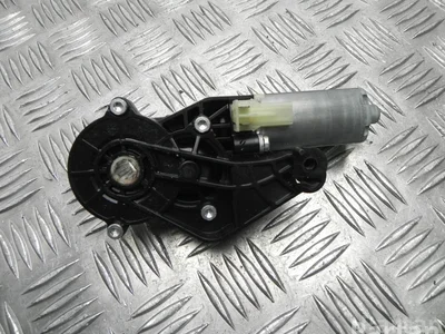 Mercedes-Benz 82584369-4 / 825843694 C-CLASS (W204) 2010 Moteur électrique - Image 1