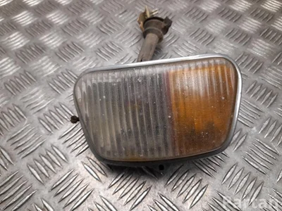 Mercedes-Benz W110 200D 1965 Kierunkowskaz z lewej - Zdjęcie 1
