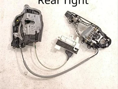 BMW 7368452, 736845209, 7477706, 747770603, 51227477706, 5122747770603 7 (G11, G12) 2021 Замок двери сзади справа - Изображение 1