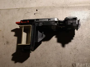 Volvo 30761355 XC70 II 2009 Cerradura del respaldo trasero