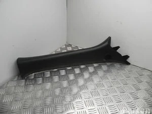 Nissan 76911 1KB0A / 769111KB0A JUKE (F15) 2011 Tapisserie voiture right side