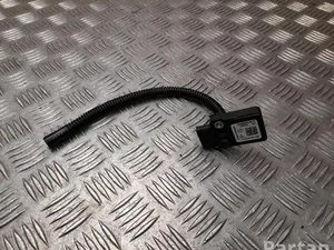 Mercedes-Benz A 222 870 04 10 / A2228700410 S-CLASS (W222, V222, X222) 2015 Autres pièces de siège