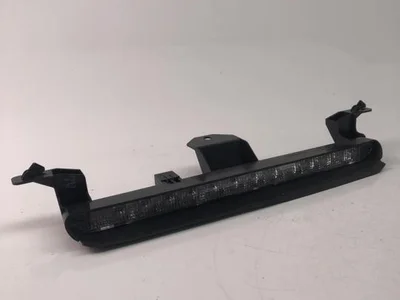 Volvo 30678549 XC70 II 2011 Luz de freno - Imagen 1