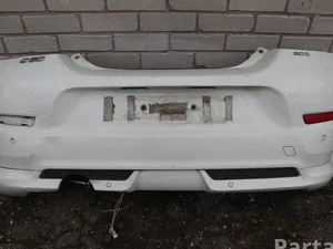 Volvo 4R0-501-765-158-2 / 4R05017651582 C30 2011 Pare-chocs