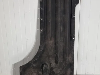 BMW 7424882 X5 (G05) 2021 Cache de protection sous moteur - Image 1