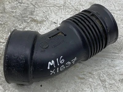 Opel 1203241S Astra L Hatchback 2023 Tuyau d'admission - Image 1