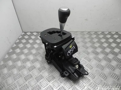 Toyota 114Y041 YARIS (_P13_) 2015 Levier de vitesse - Image 1