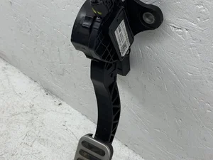 Kia 32700G4930, 32700-G4930 / 32700G4930, 32700G4930 CEE'D (CD) 2020 Pédale d'accélérateur