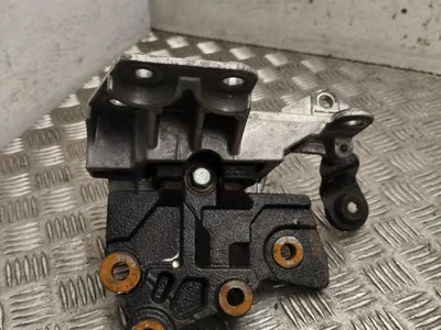 Nissan X-TRAIL (T32_) 2017 Engine Mounting - Image 1