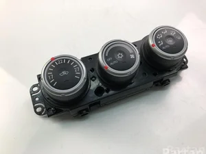 Mitsubishi 7820A115XB LANCER VIII (CY_A, CZ_A) 2007 Contrôle automatique de la climatisation