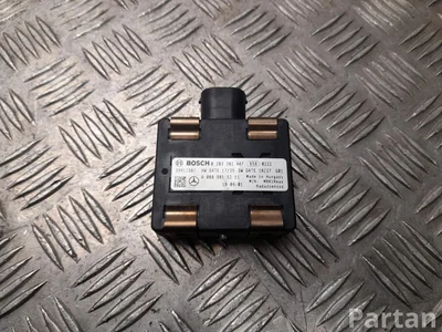 Mercedes-Benz A 000 905 52 11 / A0009055211 GLE (W167) (2019 ...) 2020 Radarsensor - Bild 1