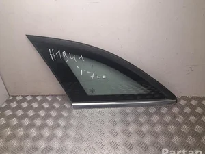 Mercedes-Benz A 205 670 09 12 / A2056700912 C-CLASS T-Model (S205) 2016 Vitre latérale fixe Left Rear