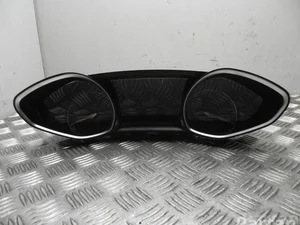 Peugeot 9807571780 308 II 2015 Tableau de bord mph km/h