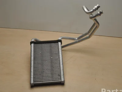 Mercedes-Benz EQA 2021 Radiateur - Image 1