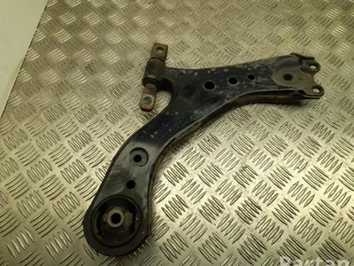 Toyota 117 Camry XV70 2020 Devant  bras de commande de voie inférieur Left Front - Image 1