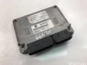 Škoda 03E906033A FABIA I (6Y2) 2007 Unité de contrôle moteur
