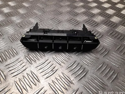 Kia 93315-J7010 / 93315J7010 XCeed (CD) 2021 Commutateur multiple - Image 1