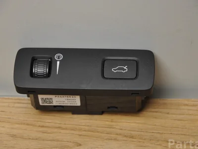 Volvo 31376510 S90 II 2018 Bouton du coffre à bagages - Image 1