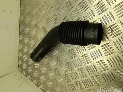 Peugeot 9677691780 3008 SUV 2018 Prise d'air / Conduit d'air d'admission - Image 1