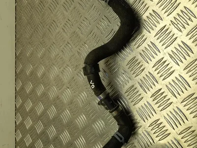 Audi 4KE145063AE Q8 e-tron 2022 Conduite de réfrigérant - Image 1