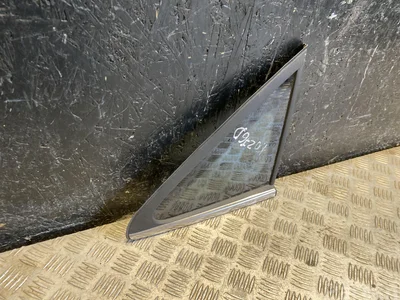 MG 10470310 ZS EV 2022 Vitre latérale Right Rear - Image 1