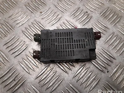 Volkswagen 760 035 953 / 760035953 Touareg III CR 2024 Amplificateur d'antenne - Image 1