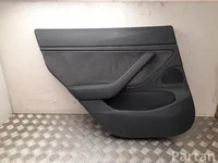 Tesla 1090413-01-M, 1105095-00-E / 109041301M, 110509500E MODEL 3 2019 Panneau de garniture de porte gauche