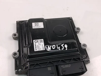 Volvo 31452623 V40 Hatchback 2013 Control unit for engine - Image 1