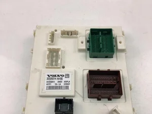 Volvo 32320214AA V60 2022 Unité de commande centrale pour système de confort
