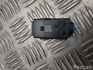 Opel 10201600123 FRONTERA (OV24) 2025 Yстройство ввода USB
