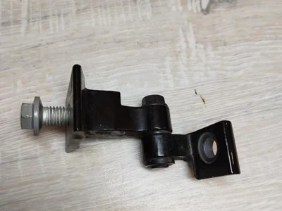 BMW 5A1FCA7 1 (F70) 2025 Door Hinge - Image 1