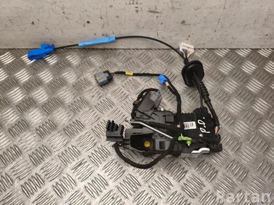 Hyundai 81320KL321 IONIQ 6 2024 Zamek drzwi z przodu po prawej - Zdjęcie 1