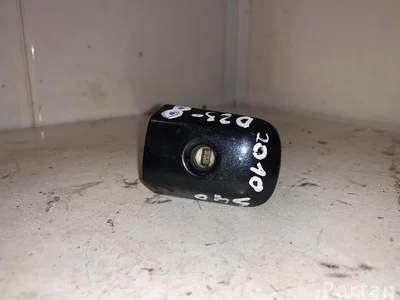 Volvo 30784964 S40 II (MS) 2010 Serrure de porte Left Front - Image 1