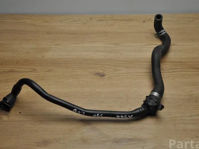 Volvo 31368536 ; 31657437 / 31368536, 31657437 S90 II 2018 Tuyaux / Tubes - Image 1