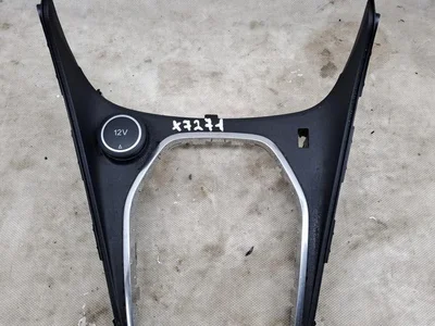 Ford L1TBS044H82, L1TBS044H82A Puma 2020 Otras partes interiores - Imagen 1