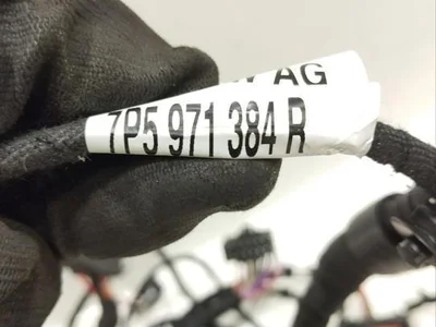 Porsche 7P0857756E, 8T0963553G, 5N0959762A, 7P0881879A, 7P5959339E CAYENNE (92A) 2017 Sitz/-zubehör - Bild 1