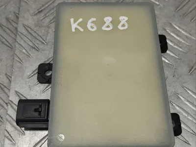 Jaguar FW9314F152BD XE (X760) 2017 Unité de contrôle pour la surveillance des angles morts - Image 1