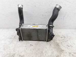 Hyundai 2827007350 i20 III (BC3, BI3) 2022 Refroidisseur d'air comprimé intermédiaire