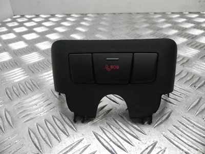 Mercedes-Benz A 246 821 02 36 / A2468210236 B-CLASS (W246, W242) 2016 Cadre - Image 1