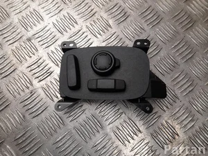 Land Rover GPLA-14B566, GPLA-14B566-SAB / GPLA14B566, GPLA14B566SAB RANGE ROVER SPORT (L494) 2017 Switch for seat adjustment Right Front