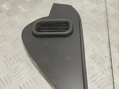 Maserati 670010229 QUATTROPORTE VI 2014 Garniture de panneau latéral - Image 1