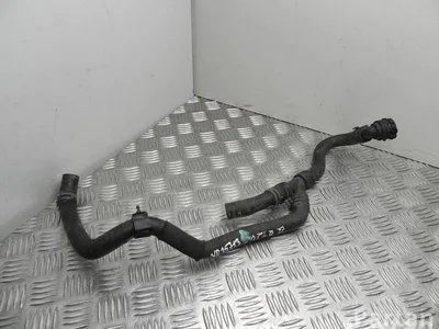 Audi 5Q0 122 073 BS / 5Q0122073BS Q2 (GA) 2018 Bride de liquide de refroidissement - Image 1