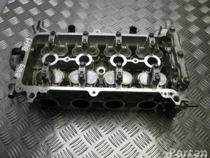 Toyota NZ53 YARIS (_P13_) 2014 Culasse