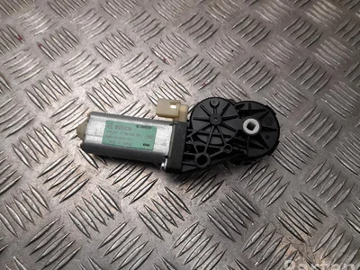 Mazda PU-006K-101, 6L16B4318, 0390203817 / PU006K101, 6L16B4318, 0390203817 CX-5 (KF) 2017 Moteur électrique - Image 1