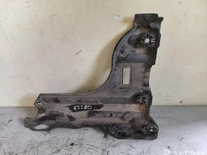 Opel 9823546880 Corsa F 2021 Cache de protection sous moteur