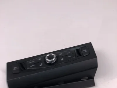 Audi 8K1820043AT A4 (8K2, B8) 2010 Contrôle automatique de la climatisation - Image 1