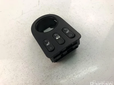 Nissan P13750A77400 QASHQAI / QASHQAI +2 I (J10, JJ10) 2011 Interrupteur de chauffage de siège - Image 1